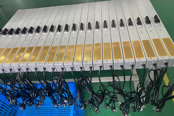 手搖開窗器種類,手搖開窗機(jī)與電動(dòng)開窗器的區(qū)別